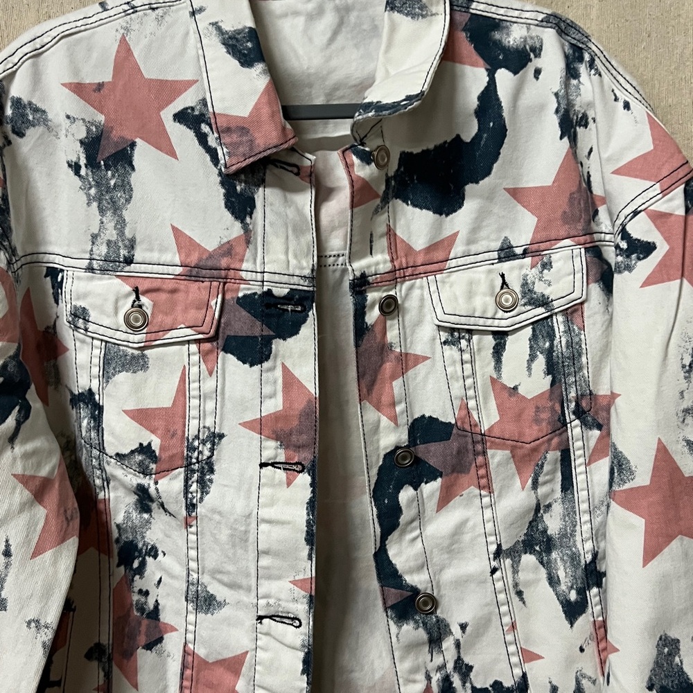 Star Pattern Denim Jacket - Picture 2 of 8